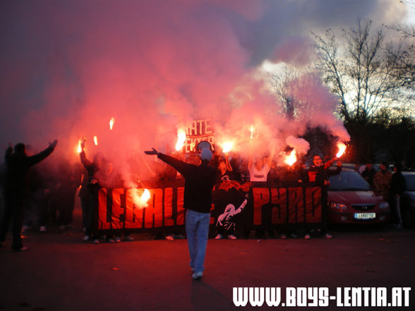 pyrotechnik ist kein verbrechen - 