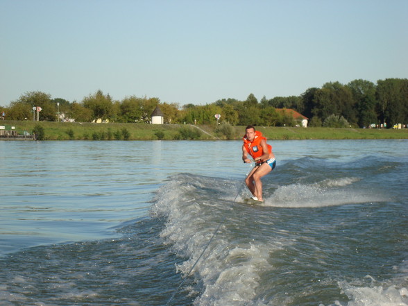 wakeboarding - 