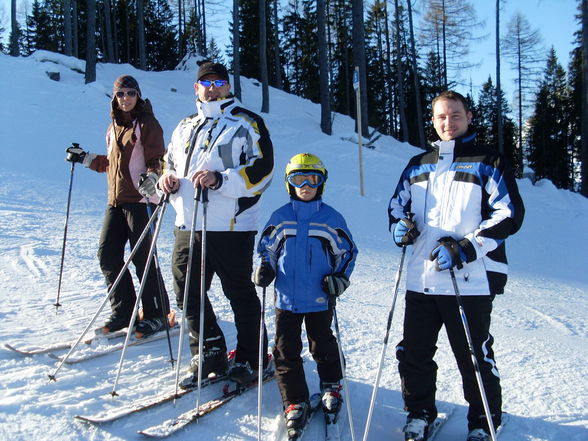 erstes skifahren der saison - 