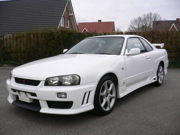 Nissan Skyline R34  - 