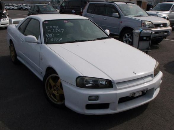 Nissan Skyline R34  - 