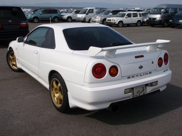 Nissan Skyline R34  - 