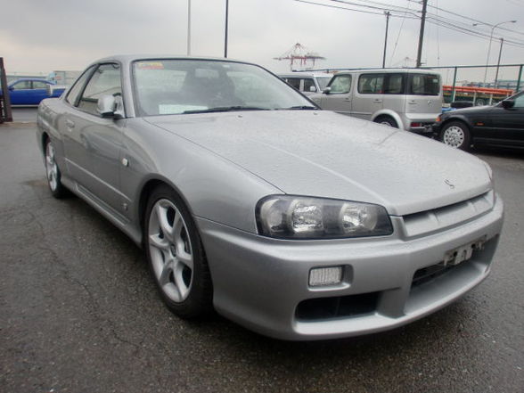 Nissan Skyline R34  - 