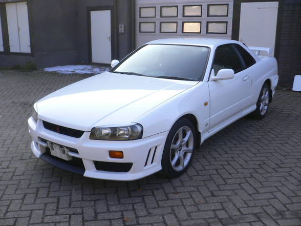 Nissan Skyline R34  - 