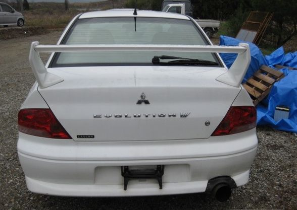 Mitsubishi Lancer - 