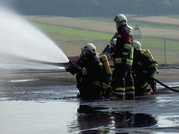 Flughafen Feuerwehr - 