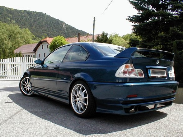 BMW E46 Coupe - 