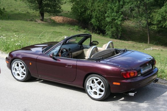 Mazda MX5 - 