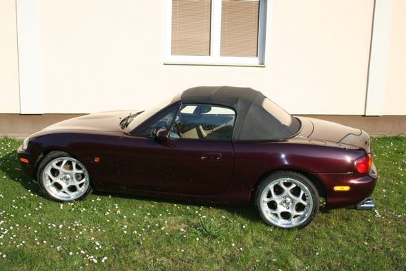 Mazda MX5 - 