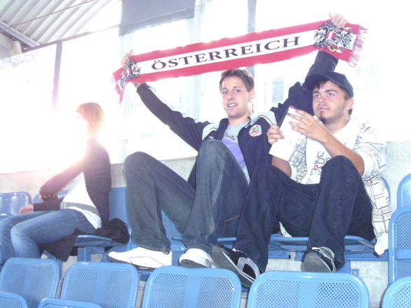 Mikey im Stadion!!!! - 