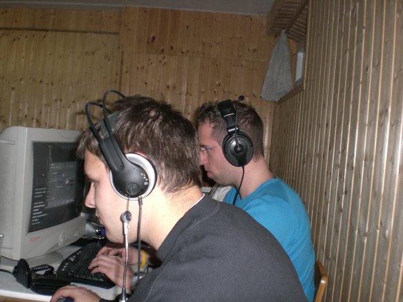 LAN Action - 