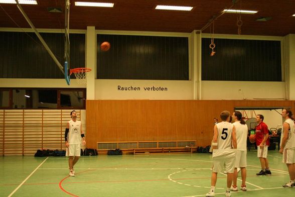 BBALL 2009 - 