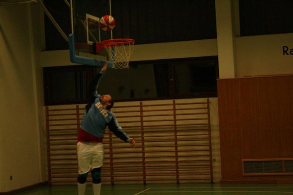 BBALL 2009 - 