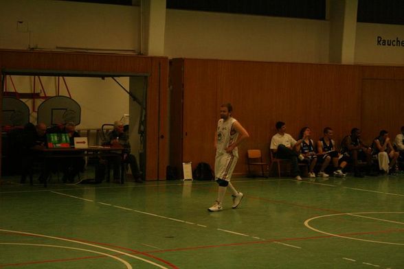 BBALL 2009 - 