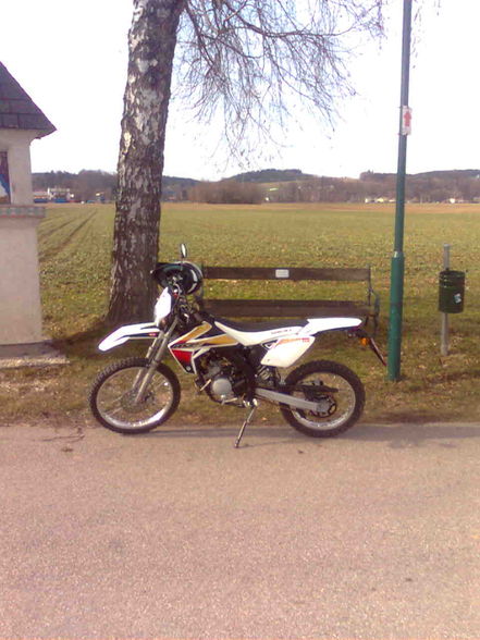 moped - 