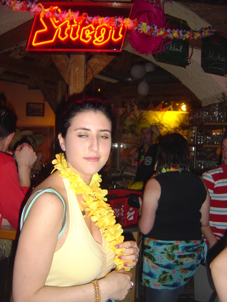 Hawaii-Party beim Kreuzer - 