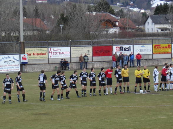 Beim Fussballspielen!!! - 