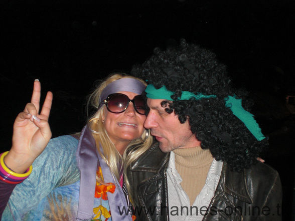 ~*fAsChInG HIPPIE bus 2009* ~ - 