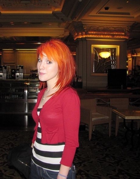 Hayley Nicole Williams ? - 