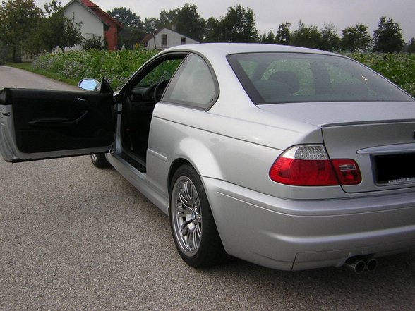 BMW E46 M3 - 