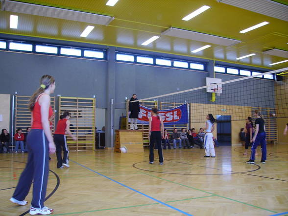 Volleyballturnier 2006 in meiner Schule - 