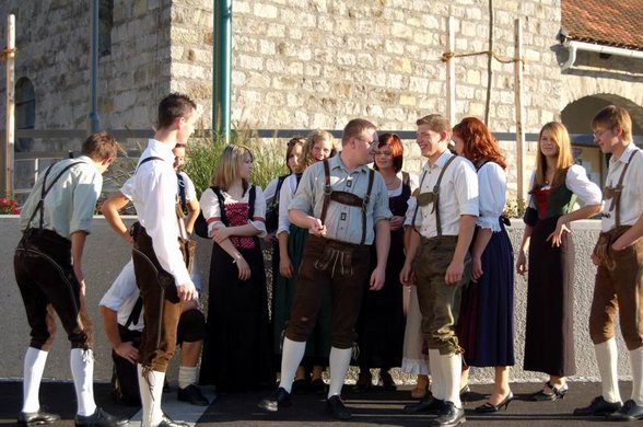 Sprengl in Tracht - 