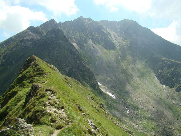 Climb the CARPATHIANS - Transfagarasan - 