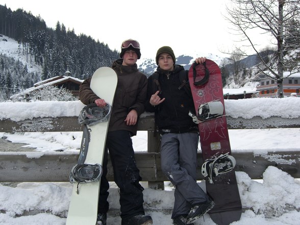 Snowboarden with Ladner - 