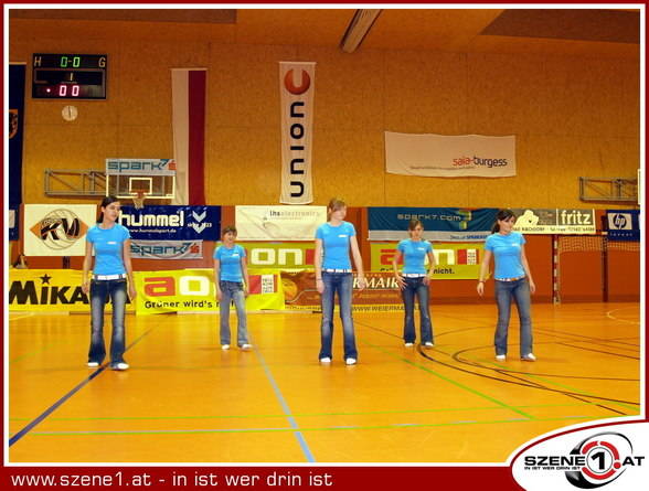 Vollyballspiel - 