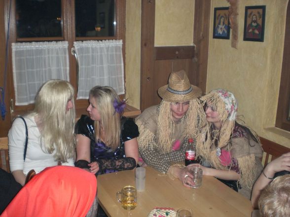 Fasching 2010 & Birgs Birthday - 