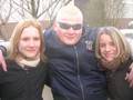 FRIENDS & MORE 1362943