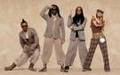 BLACK EYED PEAS 2878173