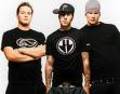 3) Blink 182!!! 8160769