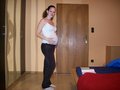 Babybauch und Ultraschallbilder 27718929