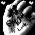 _-°EmOs°-_ <3 22638007