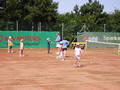 Stevi beim Tennisspielen 6037218