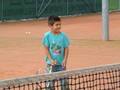 Stevi beim Tennisspielen 9899138