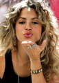 shakira 10537424