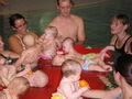 Babyschwimmen voll lustig 69550124