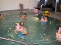 Babyschwimmen voll lustig 69550197