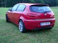 Mein Alfa mit bissl tuning. ;) 41120936