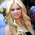 Avril Lavigne 12718972