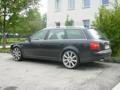 Audi und  32074365