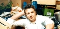 Jamie Oliver 33681211