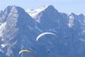 tandem-paragliding 28584665