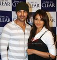 John and Bipasha 20742277