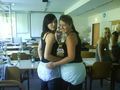 kranke schwestern brav in der schule ;-) 52361835