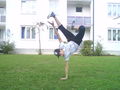  Ich beim Breakdancen  72770820