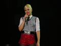 Gwen Stefani 30480922