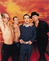 Red Hot Chili Peppers 26463142